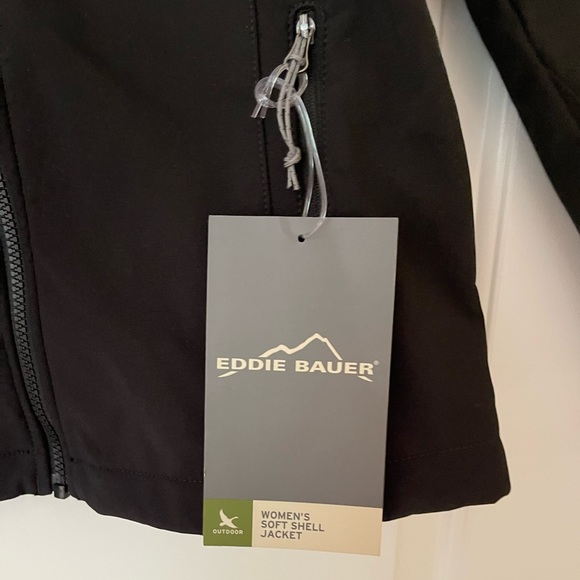 NWT Eddie Bauer Women’s Soft Shell Jacket - Picture 2 of 9